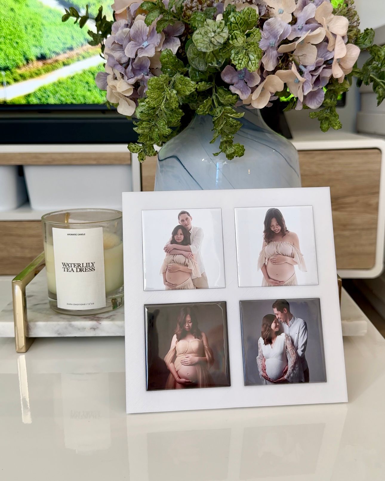 Magnet Frame with 4 Custom Magnets